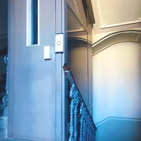 Behind Duomo - Design In Centro Con Parcheggio Disponibile * Torino