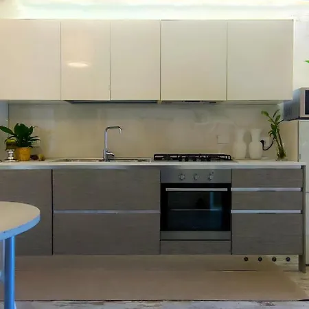 Behind Duomo - Design Apartment And Private Parking In The Center Torino
