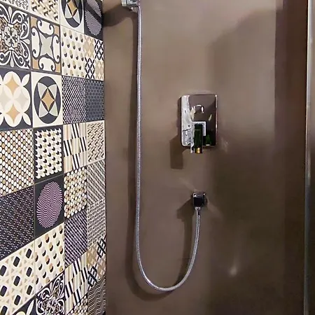 Daire Behind Duomo - Design In Centro Con Parcheggio Disponibile Torino